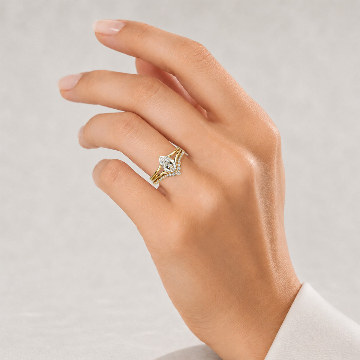 Modern Design Pear Cut Lab Grown Diamond Center Stone Split Shank Bridal Set With Curved Band #MCBSL0019