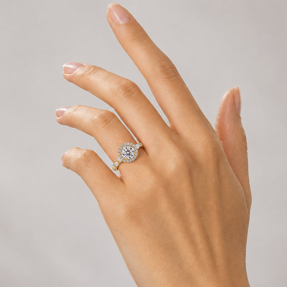 Vintage Halo Design Round Cut Lab Grown Diamond Pave Shank Engagement Ring With Round Cut And Marquise Cut Accent Stones #MCERL0064