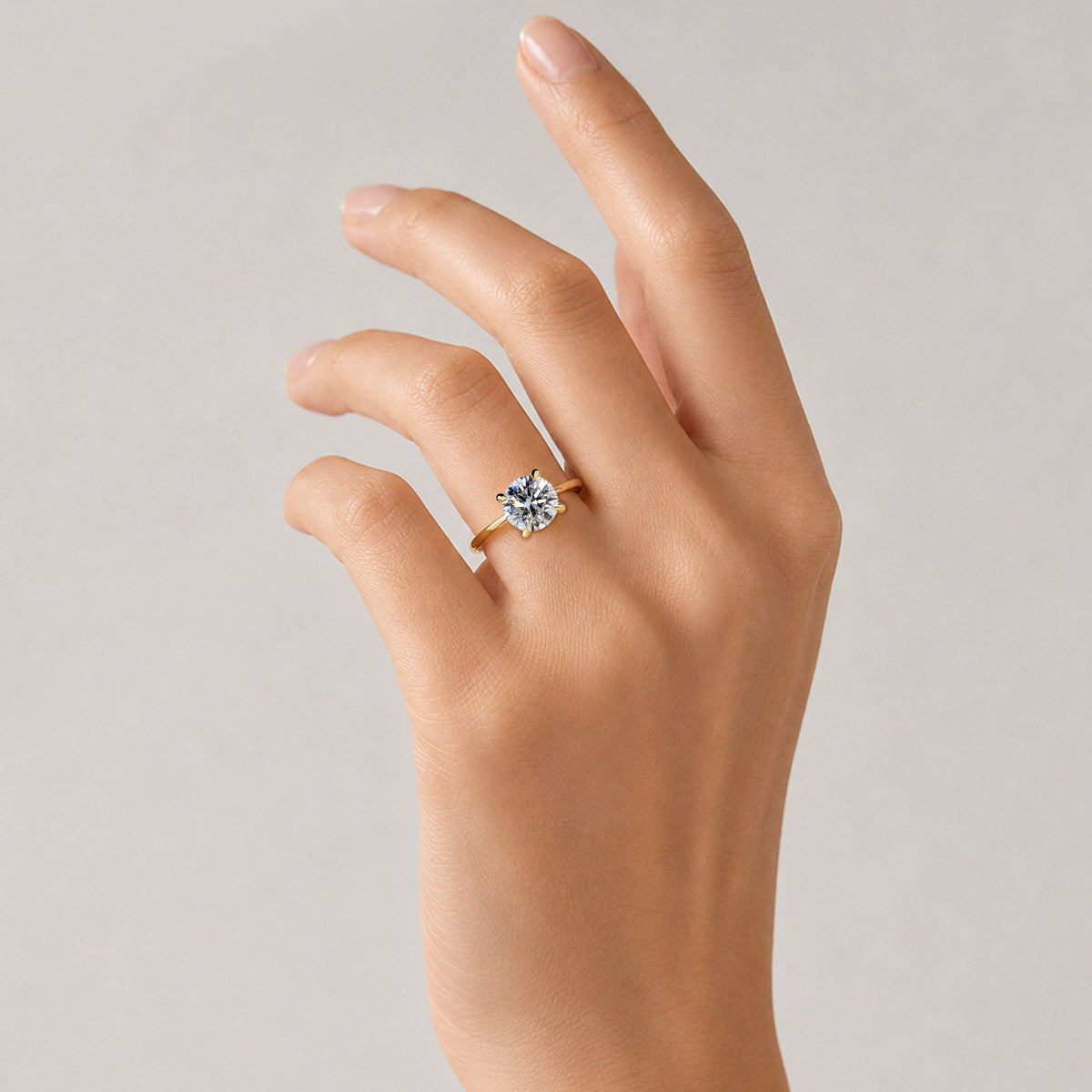 Modern Minimalist Design Round Cut Lab Grown Diamond Knife Edge Shank Engagement Ring #MCERL0132