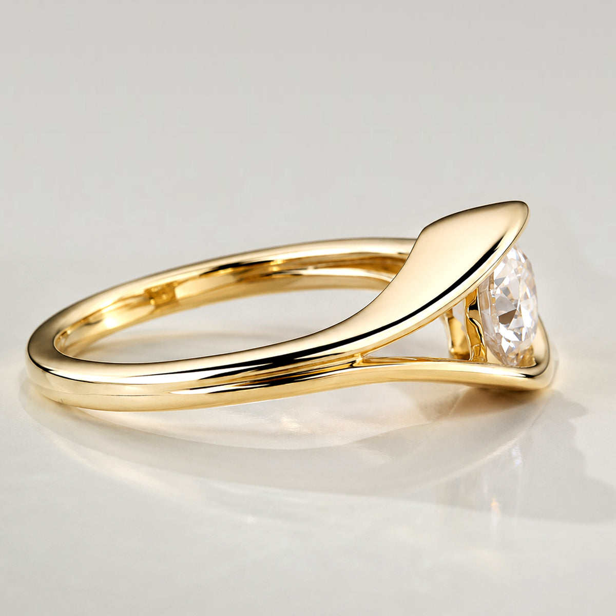 Modern Minimalist Solitaire Design Round Cut Lab Grown Diamond Engagement Ring #MCERL0177