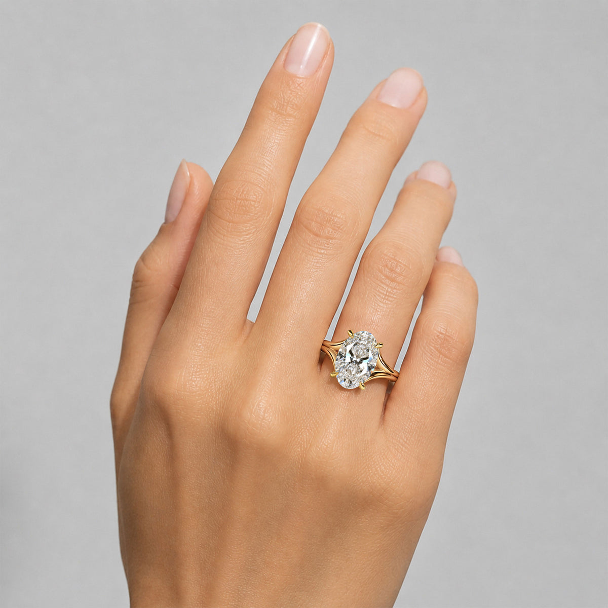 Solitaire Modern Minimalist Design Oval Cut Lab Grown Diamond Split Shank Engagement Rings #MCERL0190