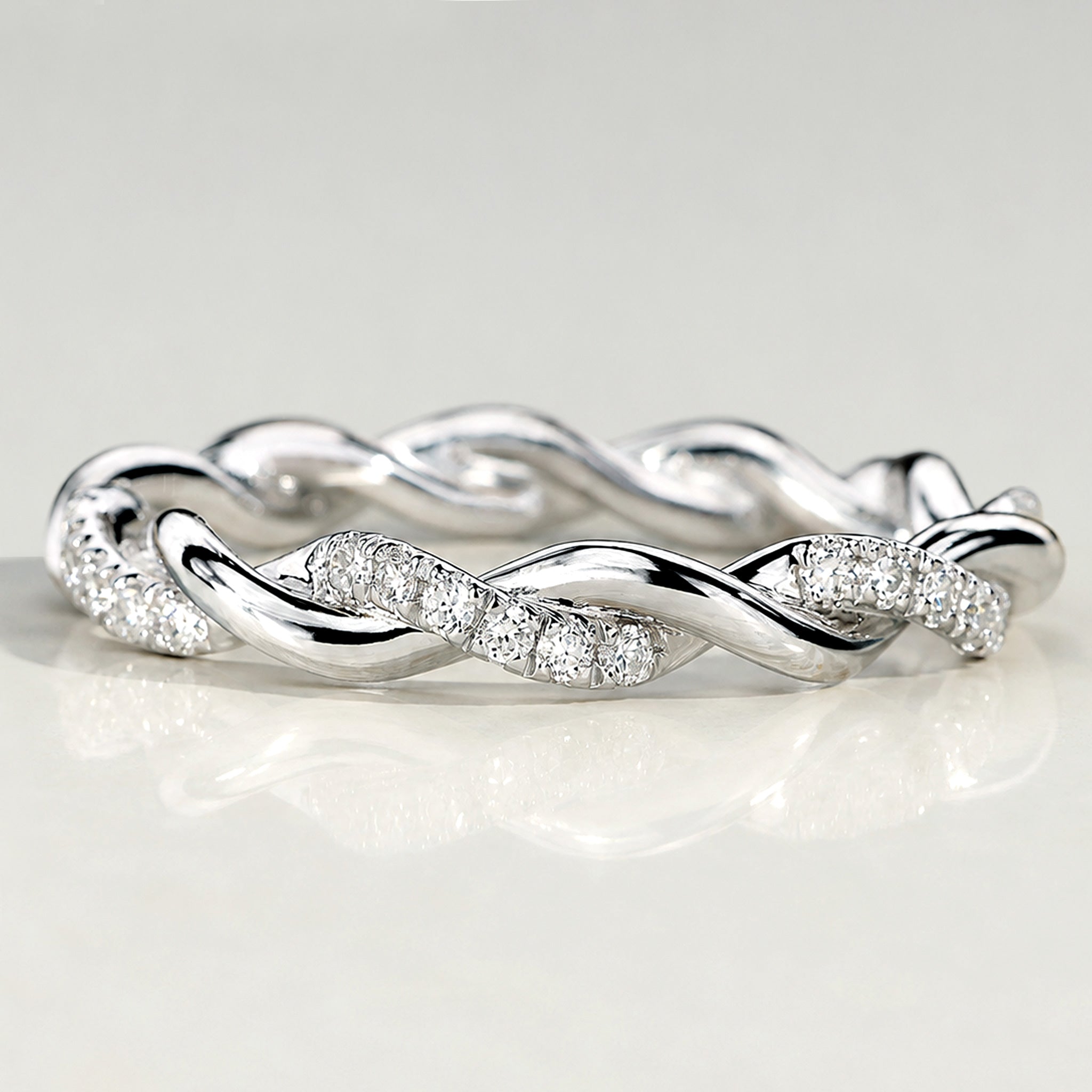 Modern Design Half Pave Twisted Women's Wedding Band With Round Cut Lab Grown Diamonds #MCWBL0072