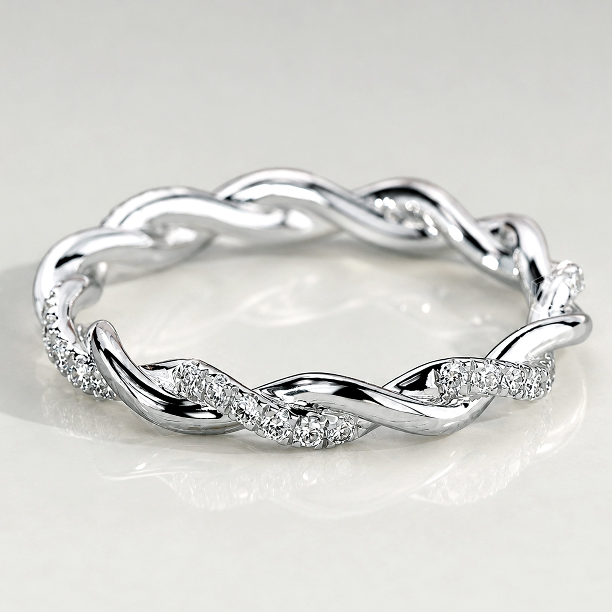 Modern Design Half Pave Twisted Women's Wedding Band With Round Cut Lab Grown Diamonds #MCWBL0072